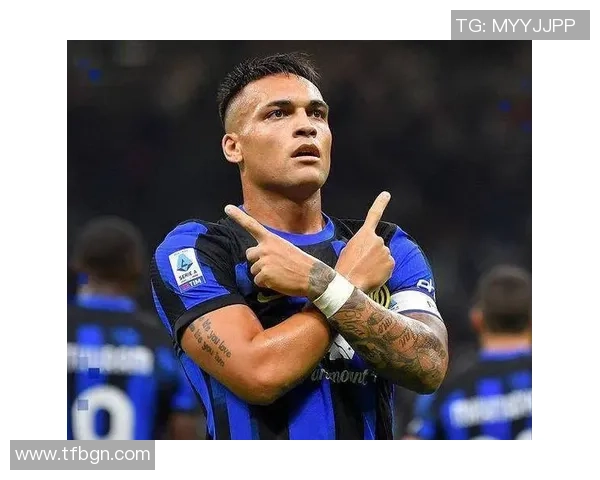 2025年全球一线足球球星排行榜前十名揭晓 谁才是足坛真正的王者 2025年全球一线足球球星排行榜前十名揭晓 谁才是足坛真正的王者