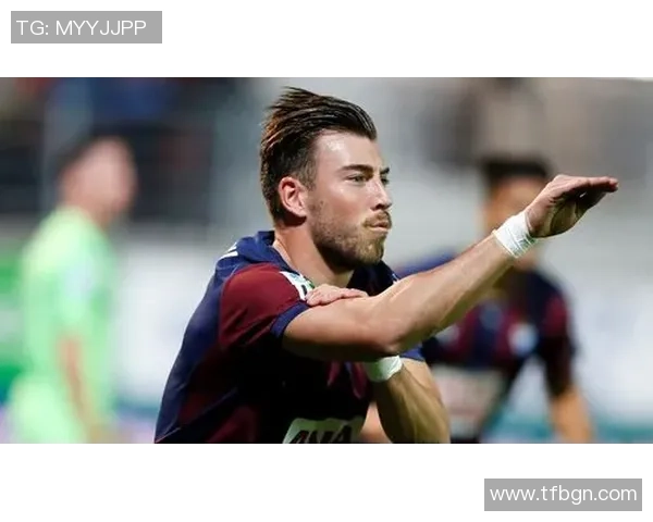 打造专属你的绿茵传奇个性海报展现足球球星独特魅力 打造专属你的绿茵传奇个性海报展现足球球星独特魅力