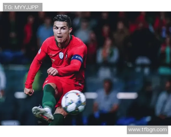 深受中国球迷喜爱的足球明星:他们的友好行为与中国情缘 深受中国球迷喜爱的足球明星:他们的友好行为与中国情缘